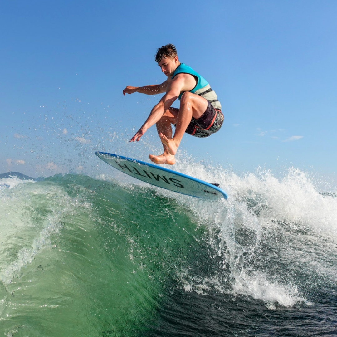 The Physics of Movement: How Biomechanics Drives Wakesurfing Performance