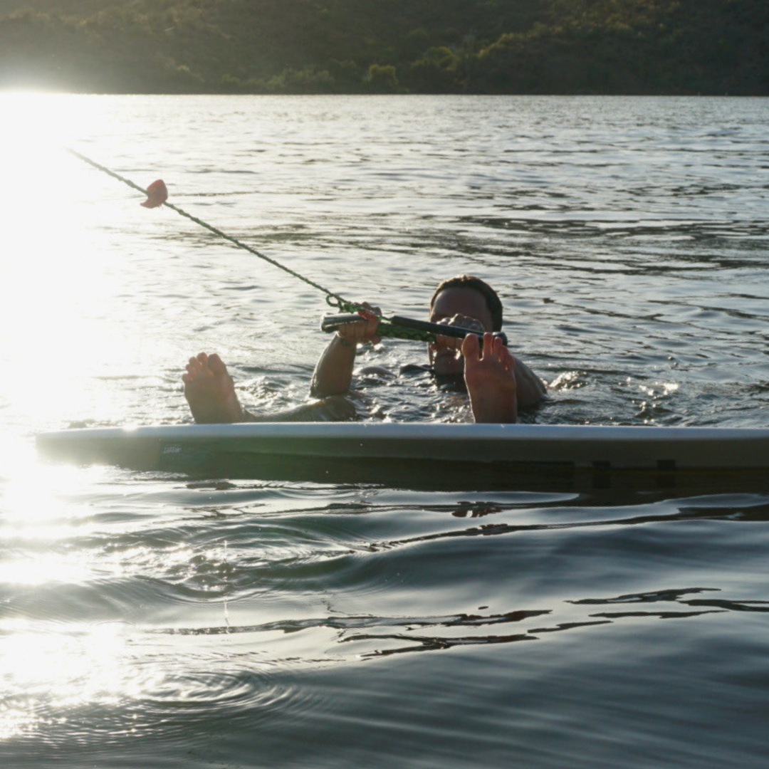 How to Get Up on a Wakesurf Board: Beginner’s Step-by-Step Guide