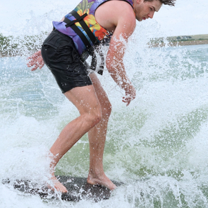 Mastering the 360: Choosing the Right Wakesurf Board for Spinning