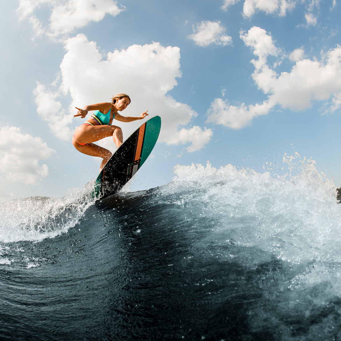 Top 10 Essential Wakesurfing Tips for Beginners and Beyond