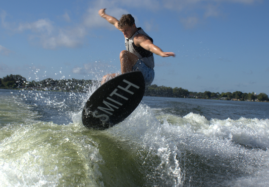 The Physics of Speed, Air, and Tricks in Wakesurfing